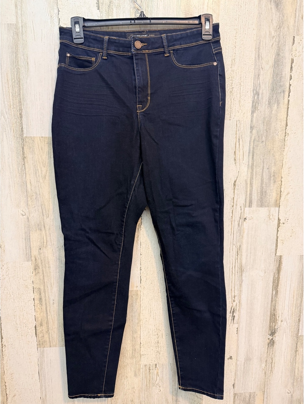 Jordache Women 14 Super Skinny Dark Blue Denim Jeans